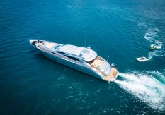 Pershing 115