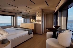 Azimut Magellano 27M yacht master cabin with large window 