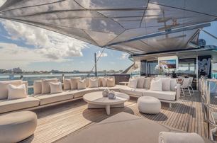 Motor yacht Gemini sun deck with lounge area