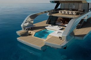 Sanlorenzo-SX-range-aft-deck