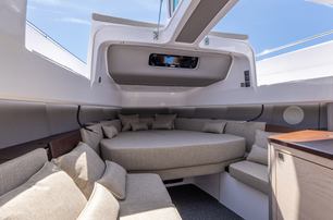 Axopar 45 XC Cross Cabin for sale 