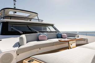 Azimut motor yacht Marybelle foredeck lounge 