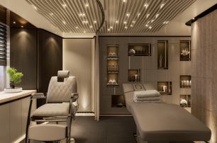 Sanlorenzo superyacht Silver Fox spa hair salon 