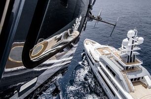 helicopter pilot superyacht crew