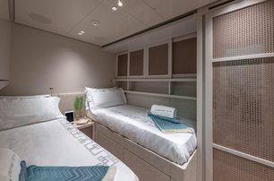 Sanlorenzo motor yacht Another One guest cabin with twin beds 