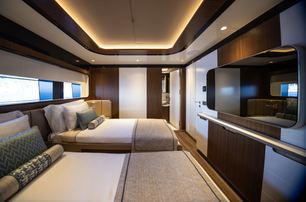 GX Superyachts GX42 RPH yacht guest cabin with twin beds 