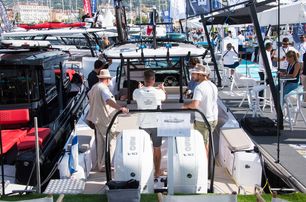 Cannes Yachting Festival Port Canto powerboat area