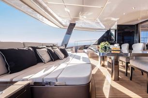 Sunreef 80 Power ECO aft deck