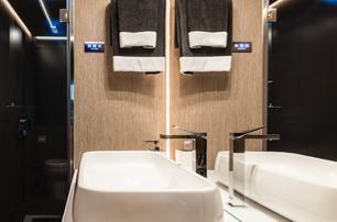 AB Yachts AB 80 motor yacht en suite sink