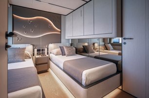 AB yacht Casa Bri Mare guest cabin with twin beds 