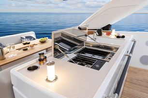 Jeanneau DB/43 aft deck galley