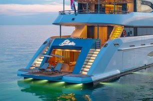Bilgin superyacht Elada beach club with seating 