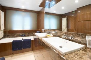 Princess motor yacht Mira master en suite with bath 