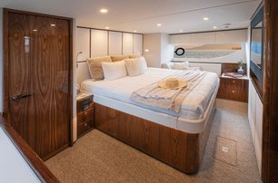 Riviera 645 SUV Series II motor yacht full beam master cabin 