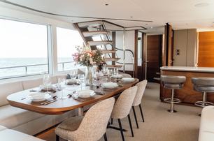 motor yacht Chase main saloon dining area