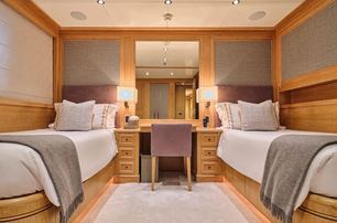 Codecasa superyacht Theolina guest cabin with twin beds 