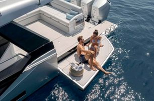 Azimut-Verve-range-balcony