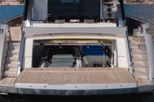 Riva motor yacht M beach club swim platform 