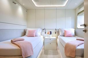 one twin guest suite