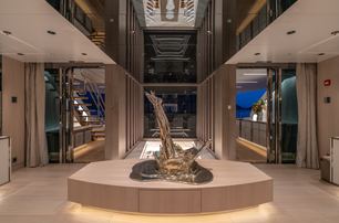 Bilgin 263 Superyacht Al Reem interior abstract metal statue