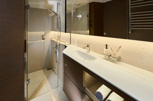 F58 motor yacht en suite with glass shower 
