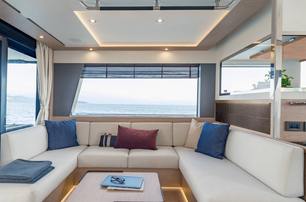 Beneteau Grand Trawler 63 motor yacht saloon lounge area
