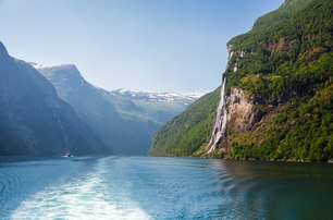 luxury yacht charter in Norwegian fjords