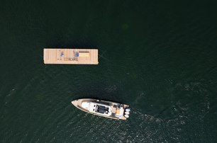 XO-Boats-EXPLR-44-Review-coming-in-to-berth