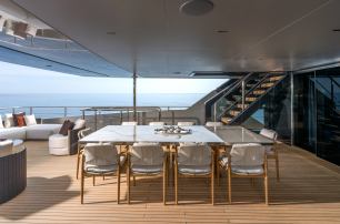Motor Yacht Sairu aft deck shaded aflresco dining 