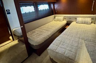 Princess motor yacht Lady N guest cabin with twin beds 