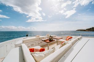 Heesen superyacht Fan Too foredeck with sun pads 