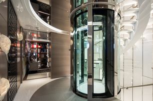 Expedition yacht Scout interior glass elevator 