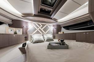 Galeon 440 FLY