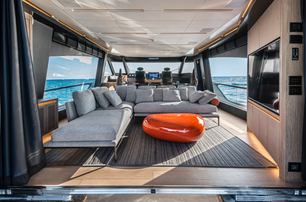 AB Yachts AB 80 motor yacht saloon lounge view
