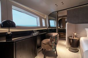 Mangusta 104 REV motor yacht master cabin vanity area 