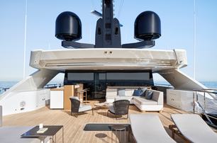Sanlorenzo superyacht Lemon Tree sundeck lounge 