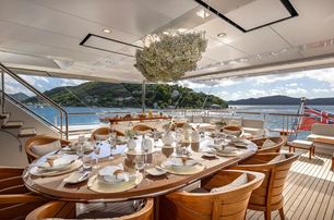 Feadship superyacht Rock.It bridge deck dining area 