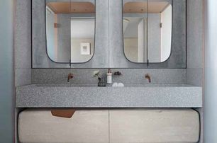 Sanlorenzo SD118/ 175 superyacht en suite with his and hers sinks 