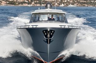 Zeelander Z55 pre-owned boat for sale at Palm Beach boat show