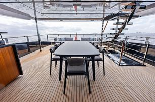 Riva motor yacht Euro flybridge dining area 