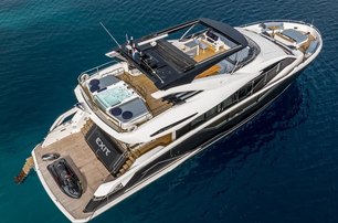 Sunseeker motor yacht Exit at anchor stern view 