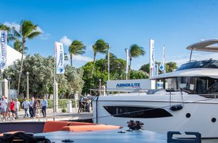 yachts for sale at fort lauderdale international boat show