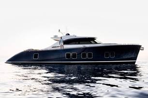 Zeelander 7 boat at anchor
