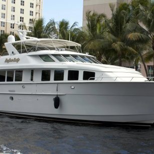 Hatteras 84 Motoryacht