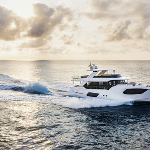 Absolute Navetta 68