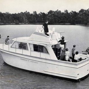 Hatteras 34 Sedan