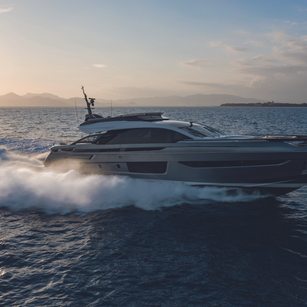 Azimut S10