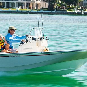 Boston Whaler 150 Montauk