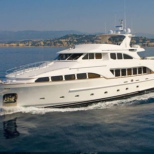 Benetti Classic 115'