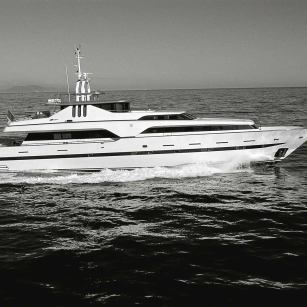 Azimut 118' Penthouse